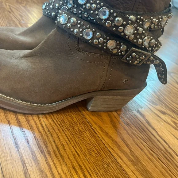 Rocketdog Rhinestone Embellished Brown Leather Western Boot Women’s Size 8 - Picture 12 of 12